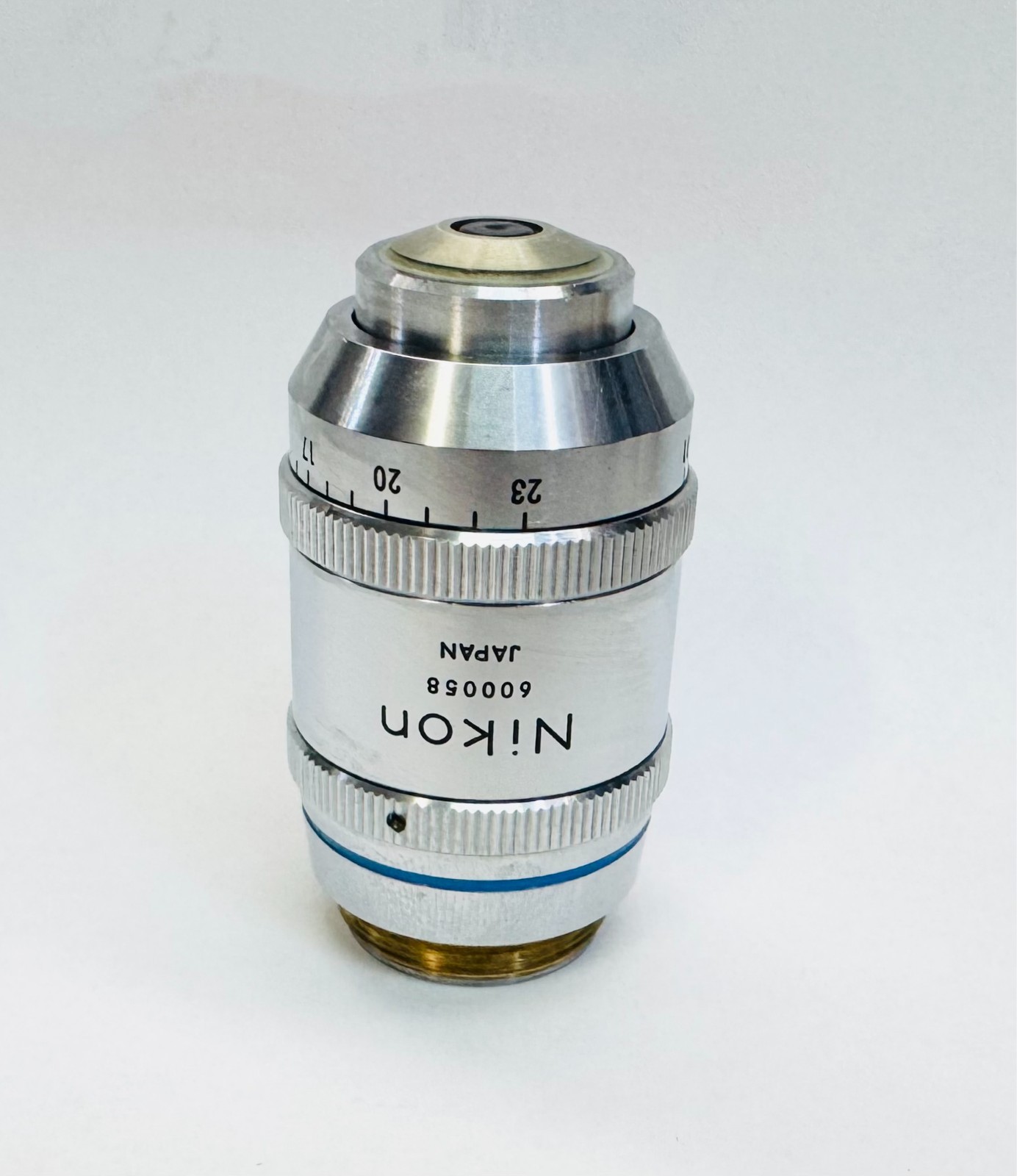 Nikon Plan Apo 60X/0.90 Apochromat Microscope Objective Correction Collar 160mm