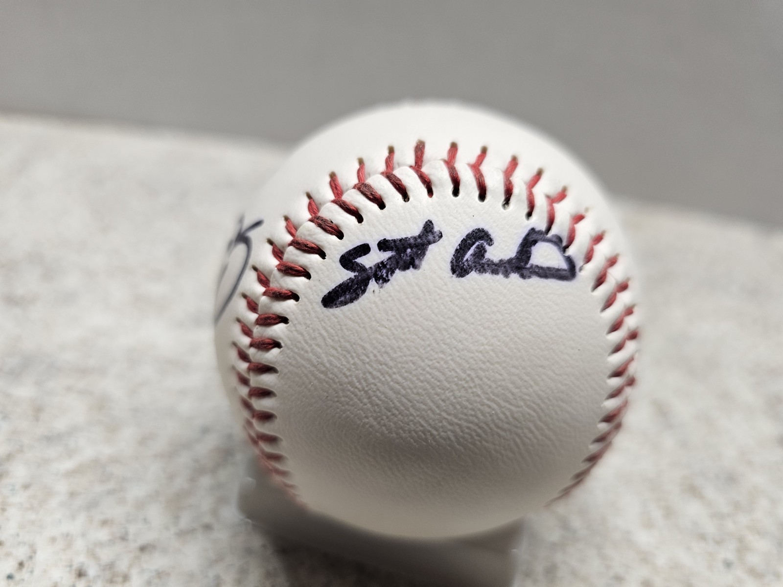 Kane County Cougars MiLB Unidentified Autographed Baseball Not Authenticated