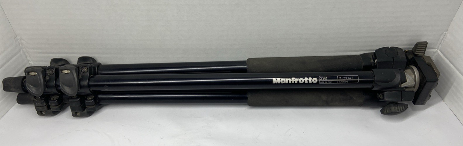 Manfrotto 290 MT294A3 Professional Tripod Black  Photography