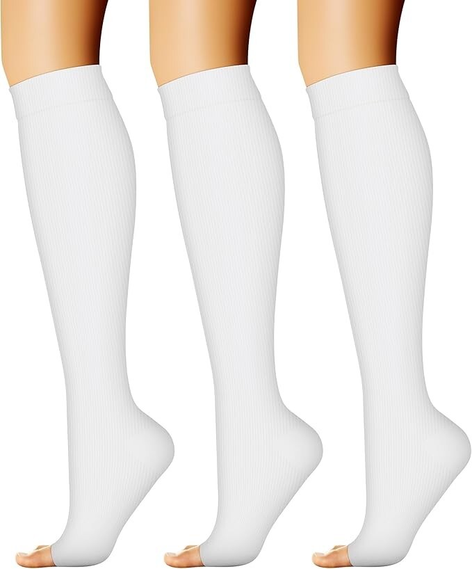 3 Pack Compression Socks (15-20mmHg) Moisture Wicking Size L/XL White NEW