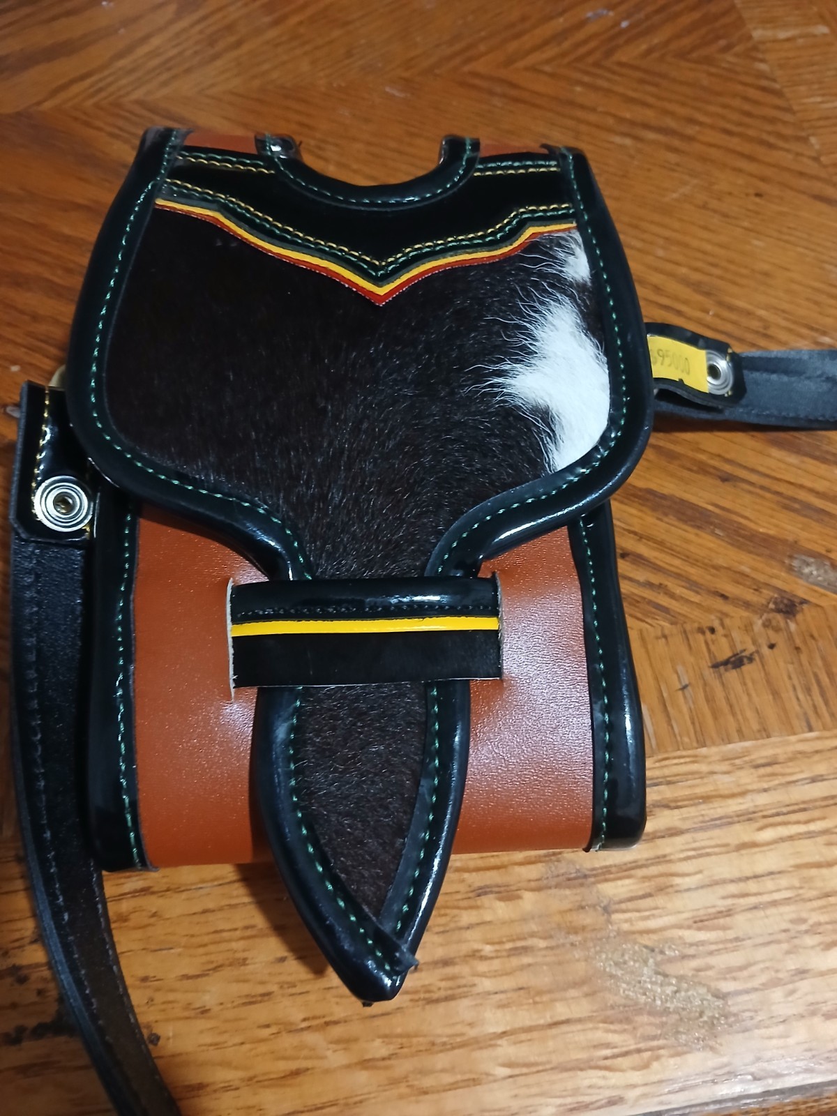 Small Antioquian-style Carriel-style liquor case