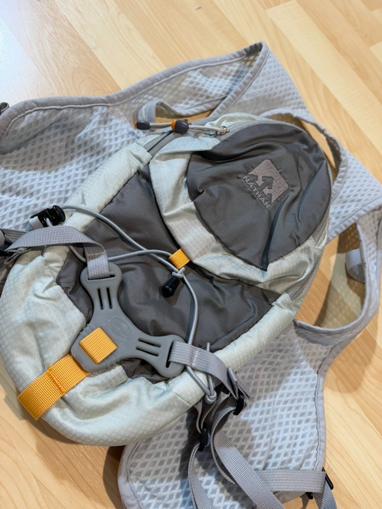 Nathan Endurance Pack Gray No Bladder