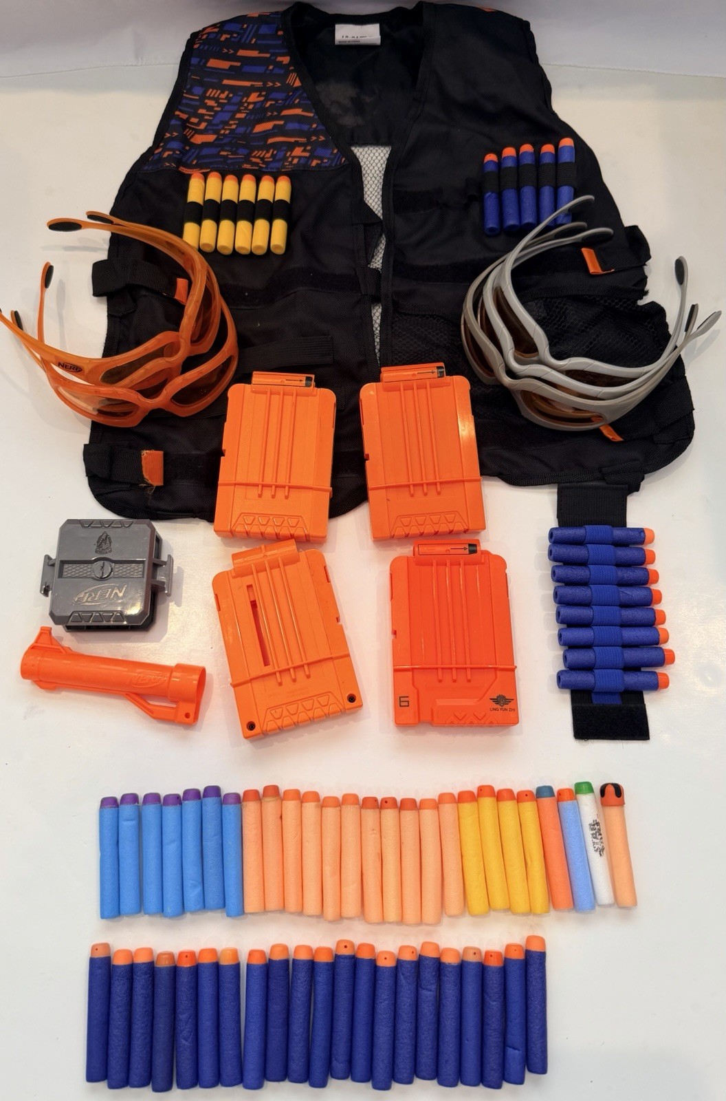 Tactical Vest Kit Nerf Gun N-Strike Elite Series 4 Magazines 65 Darts Eyewear