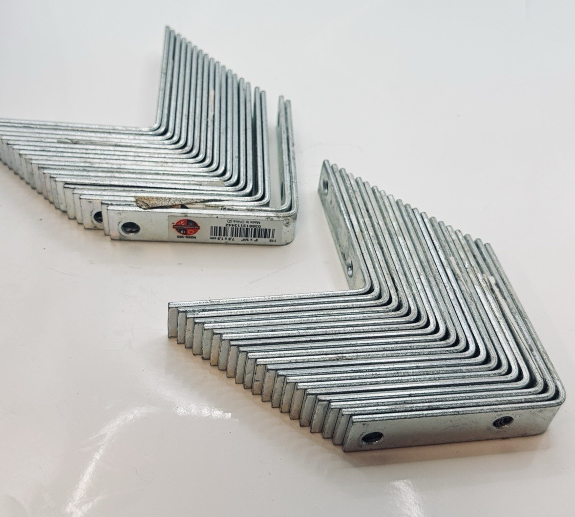 39-Pk Hardware 3" x 3/4" Zinc Corner Brace