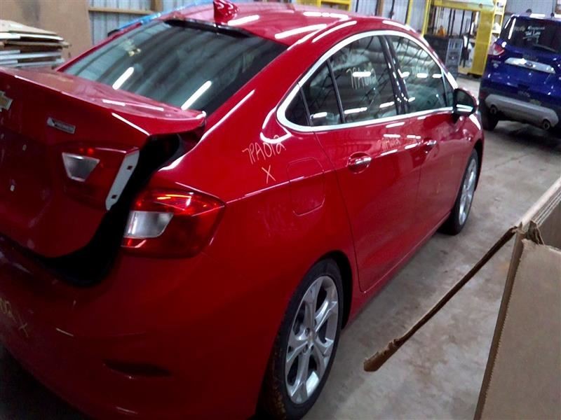 Driver Left Front Spindle/Knuckle Fits 16-19 CRUZE 103804517