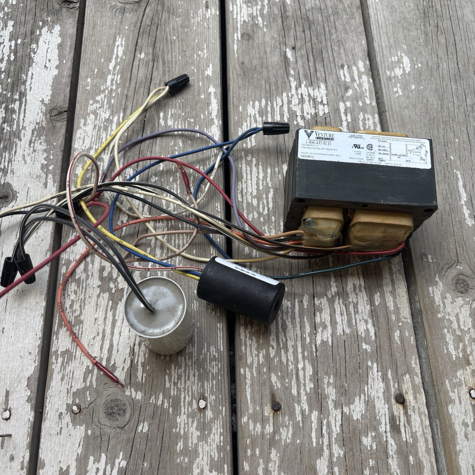 Venture Lighting V90D8812 240VOC Auto Transformer 60Hz for 125W PSMH M150 Lamps