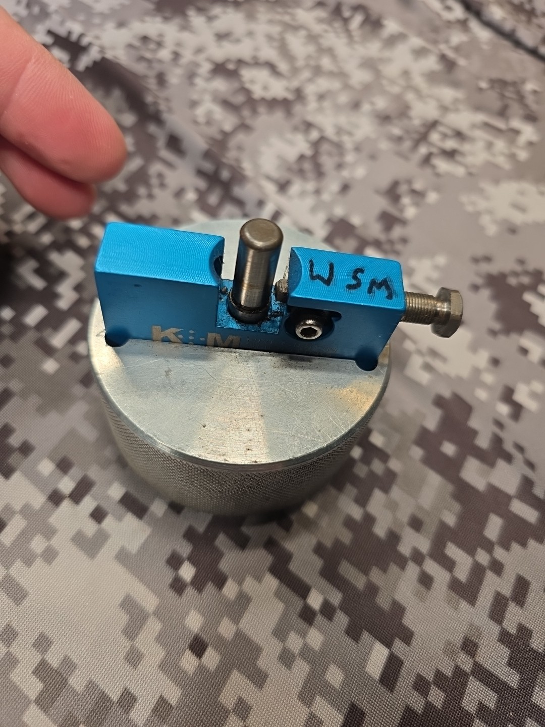 K&M PRECISION ERGO HOLDER BASE FOR K&M NECK TURNER RELOADING RELOAD