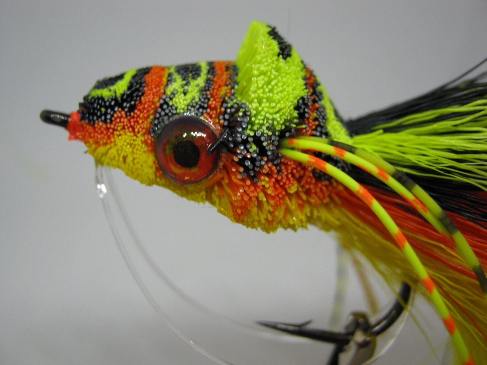 DEERHAIR RABBITSTRIP BASS FLY DIVER