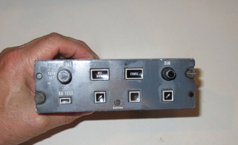 COLLINS AVIONICS DISPLAY CONTROL PANEL DCP-85C P/N 622-6405-004 (AR)