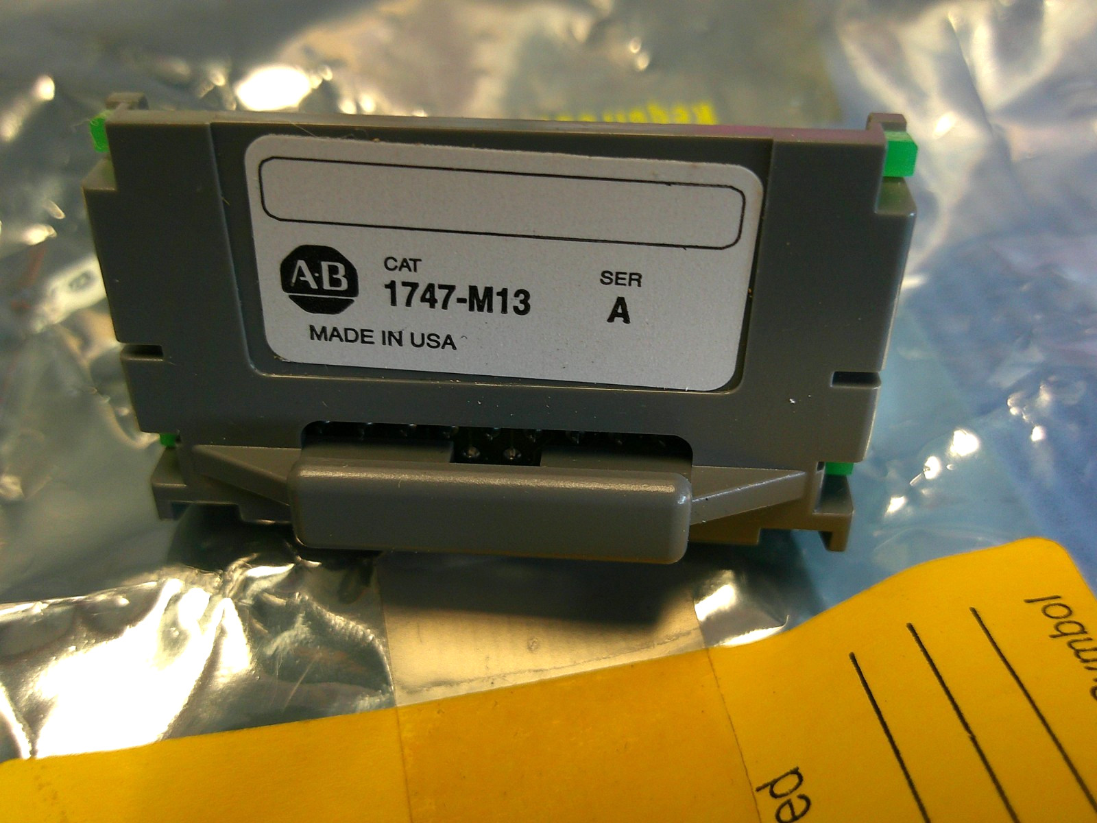 Allen Bradley   1747-M13 SLC 500 64K Memory Module