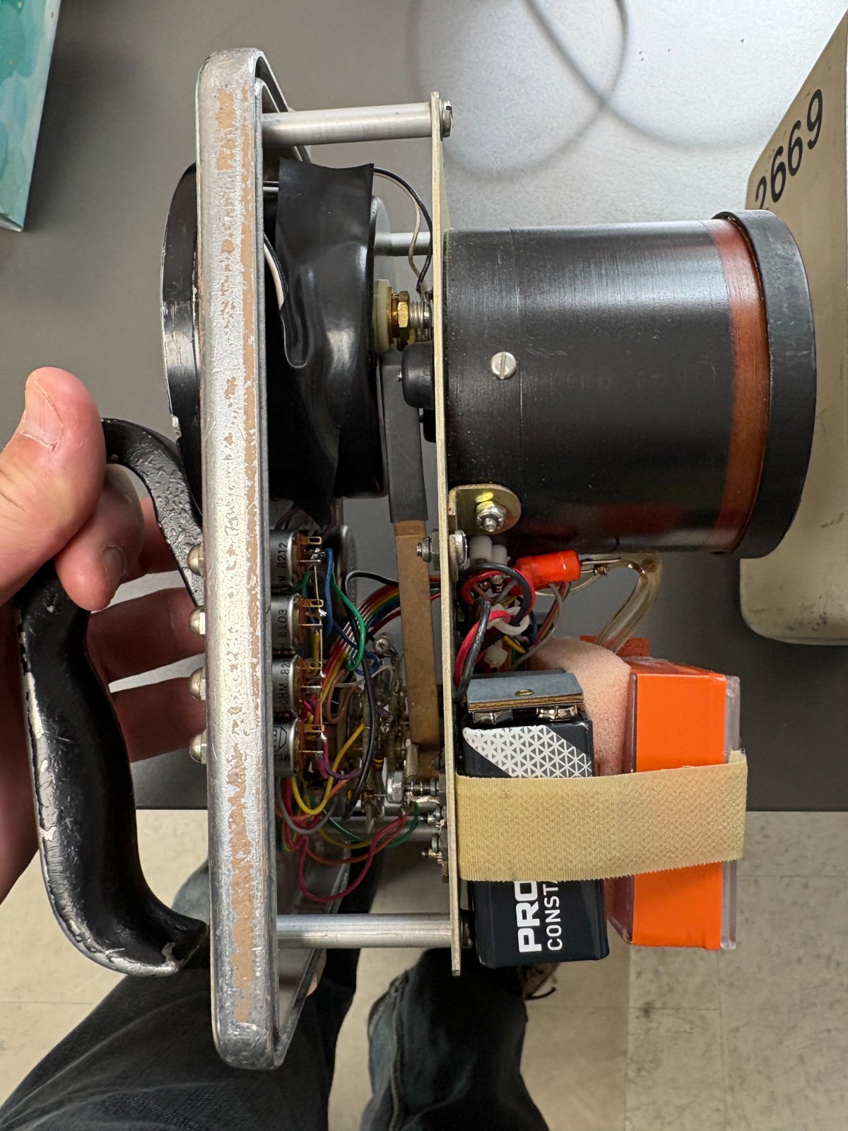 Eberline RO-2 Radiation Survey Meter