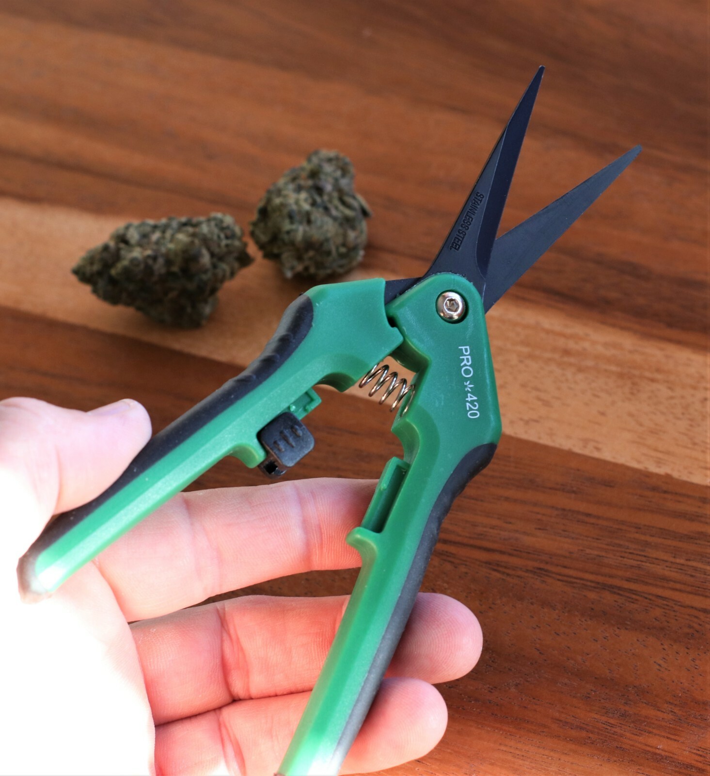 PRO 420 Spring Loaded Scissors- Prune- Trim- Harvest- Professional Grade Shears