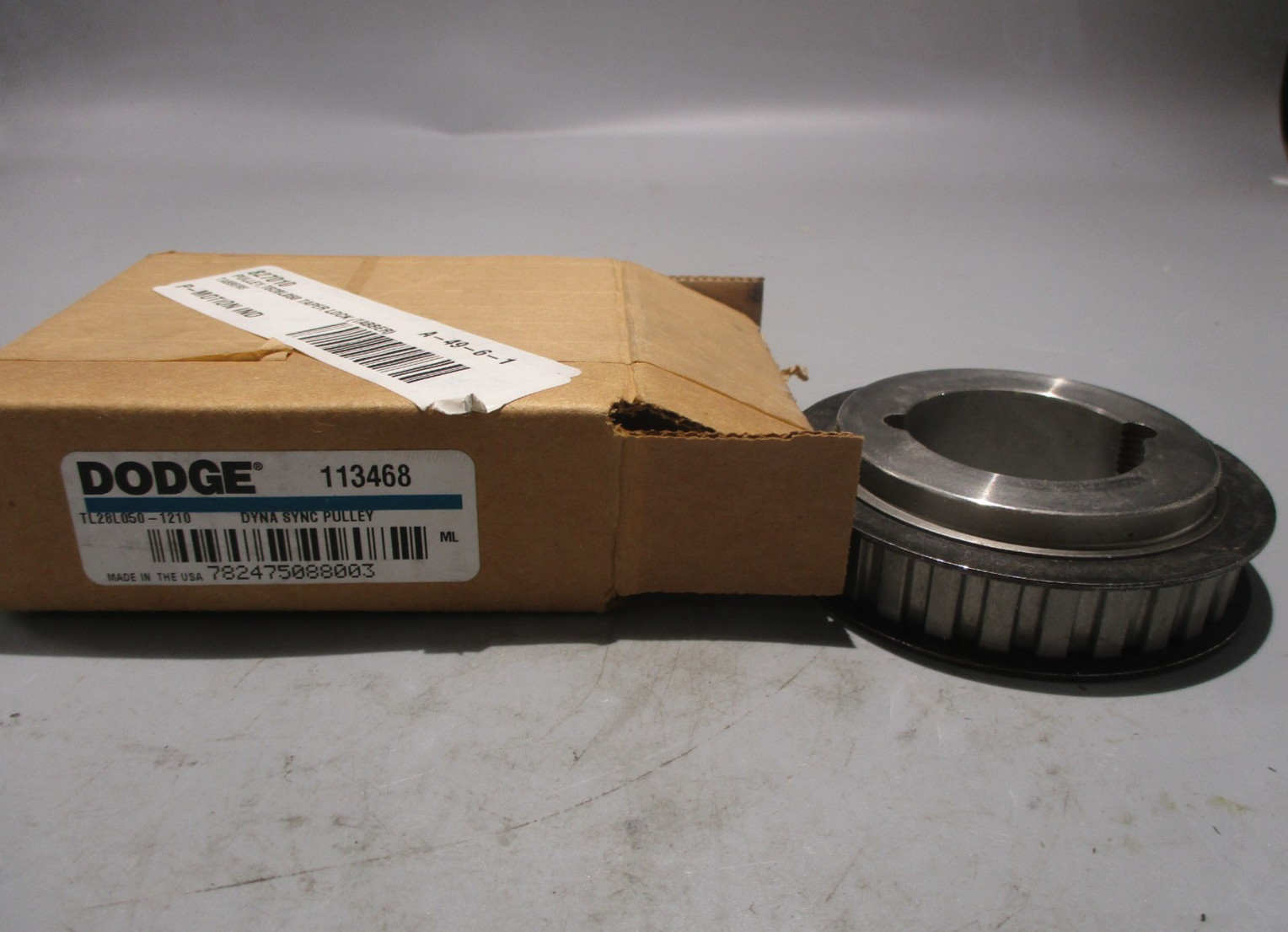 NEW DODGE TL28L050-1210 TIMING PULLEY 113468