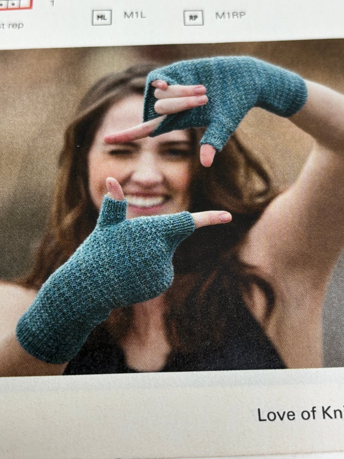 Mottled Mitts Fingerless Knitting Pattern Magazine Pages