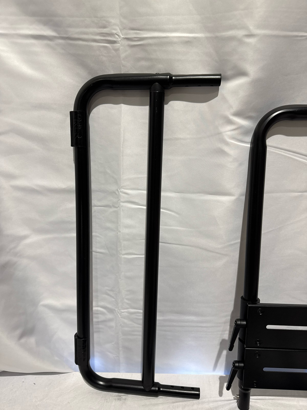 (BROKEN) Next Level Racing GT Lite Foldable Simulator Cockpit Chair Black (4)