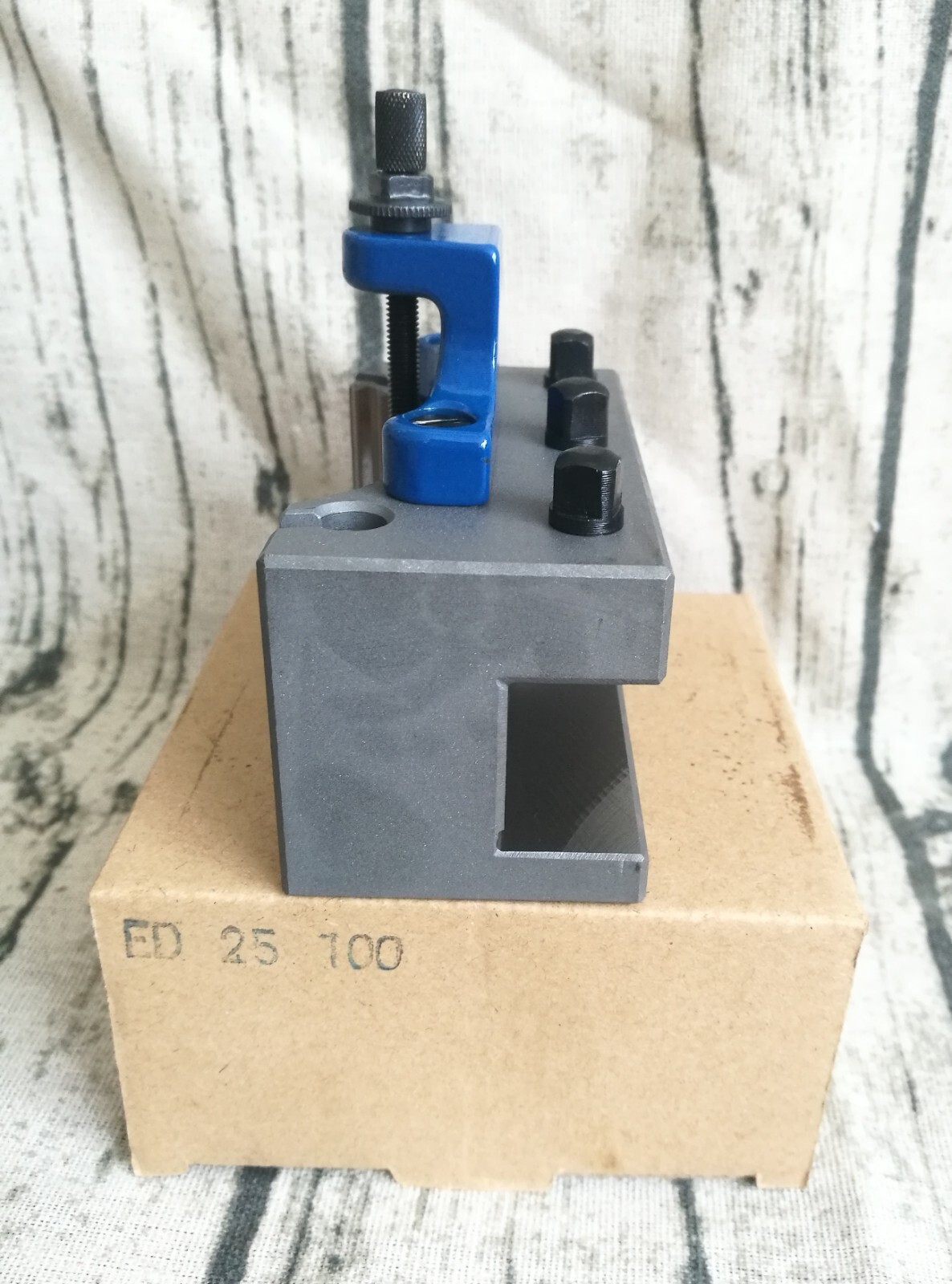 Fine Ground Multifix E Quick Change Tool Post with ED25100 EB30100 Holders