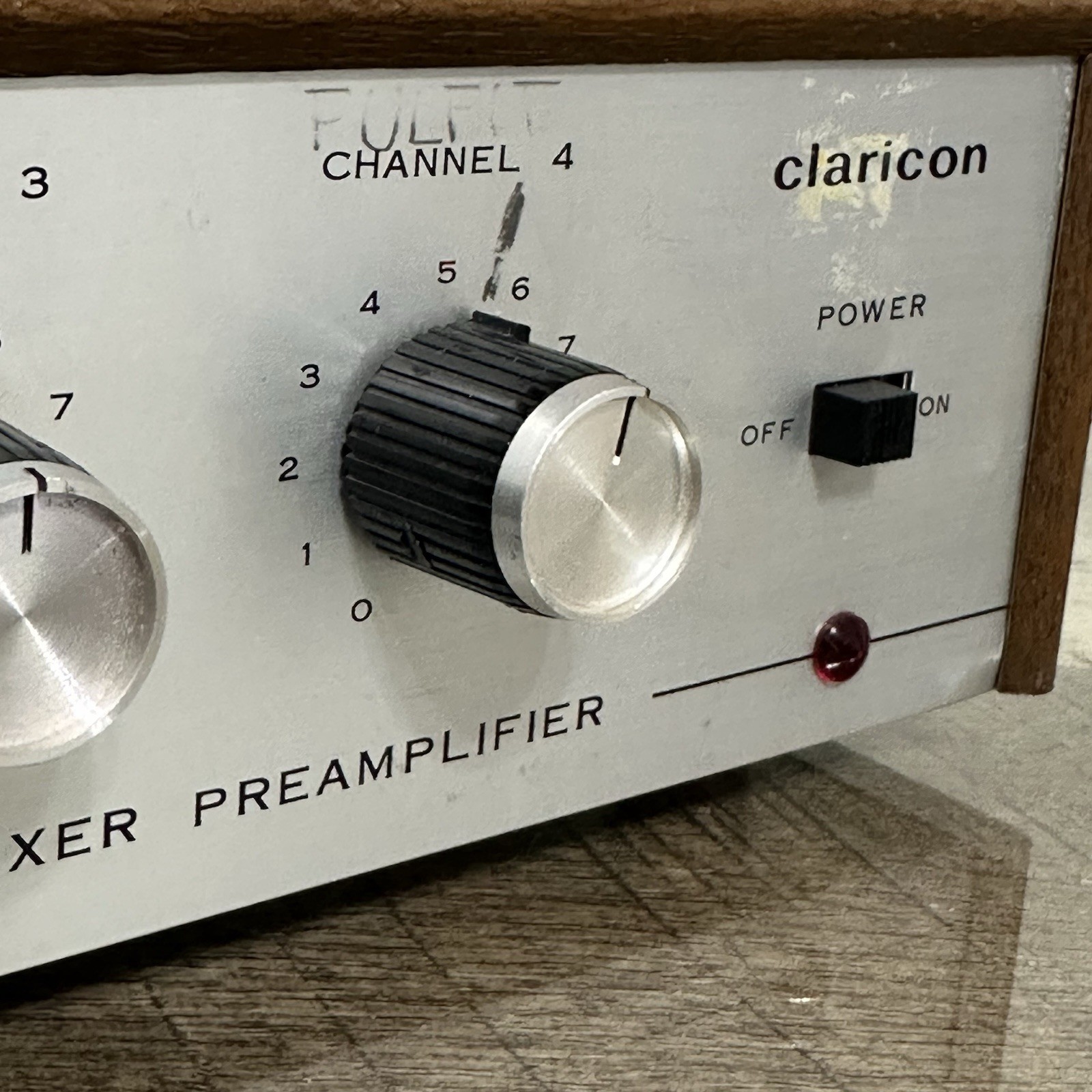 Claricon 44-485 Solid State Microphone Mixer Preamplifier