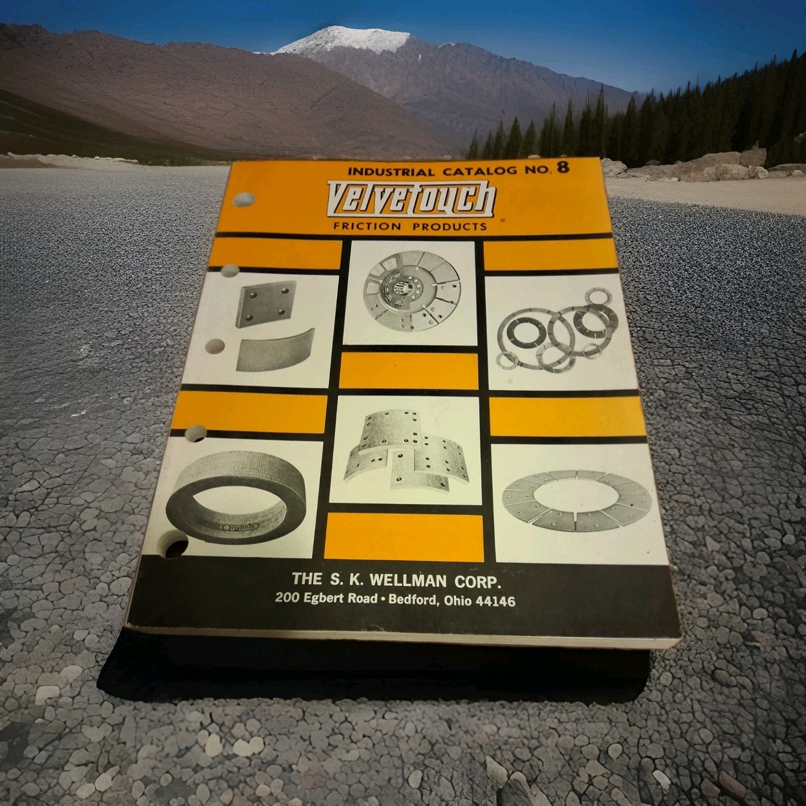 Velvetouch Friction Products Industrial Catalog No. 8 The S.K. Wellman Corp. USA