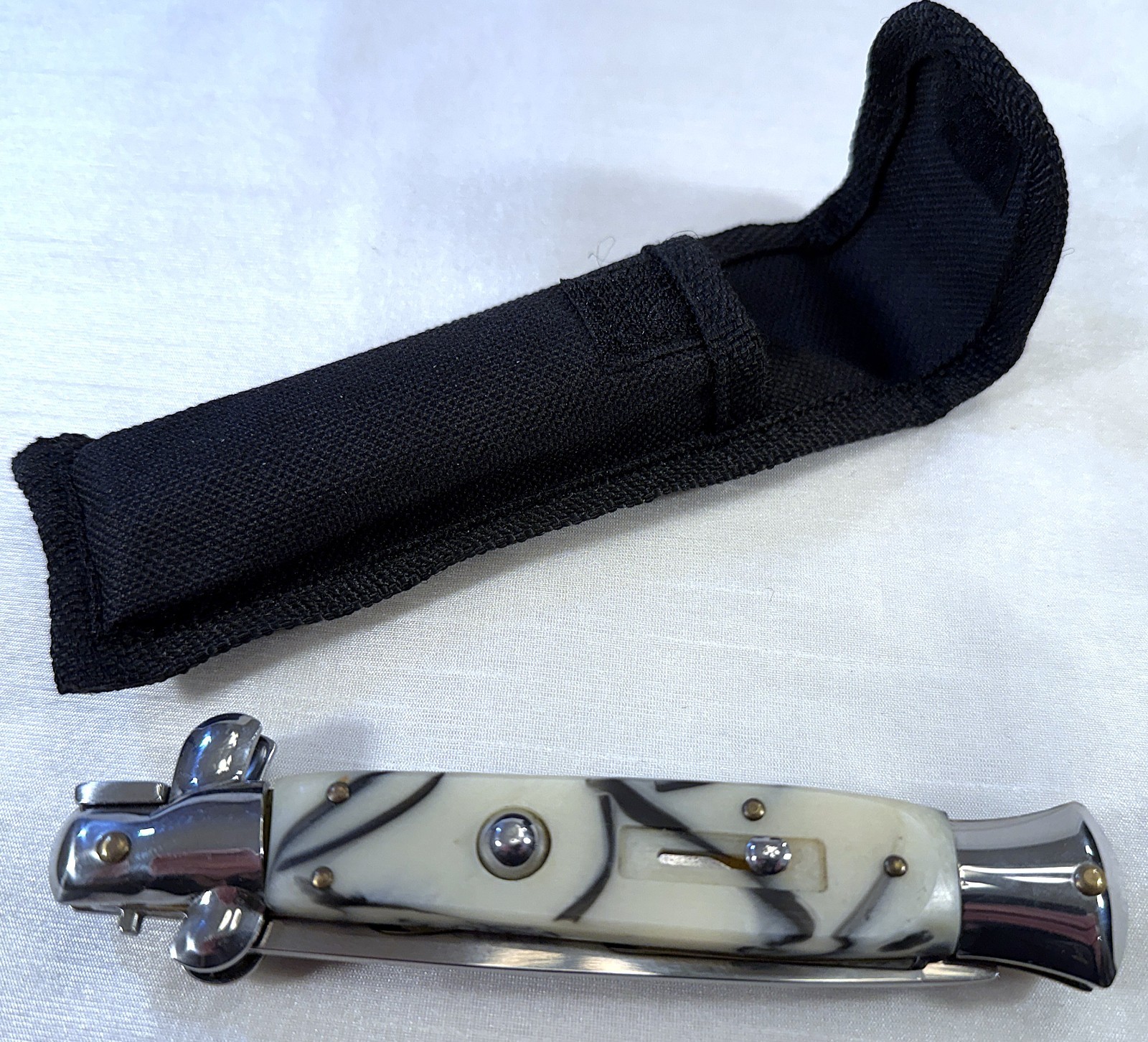 Automatic Switch Bottle Opener/ Screwdriver Tool with Nylon Case Sheath