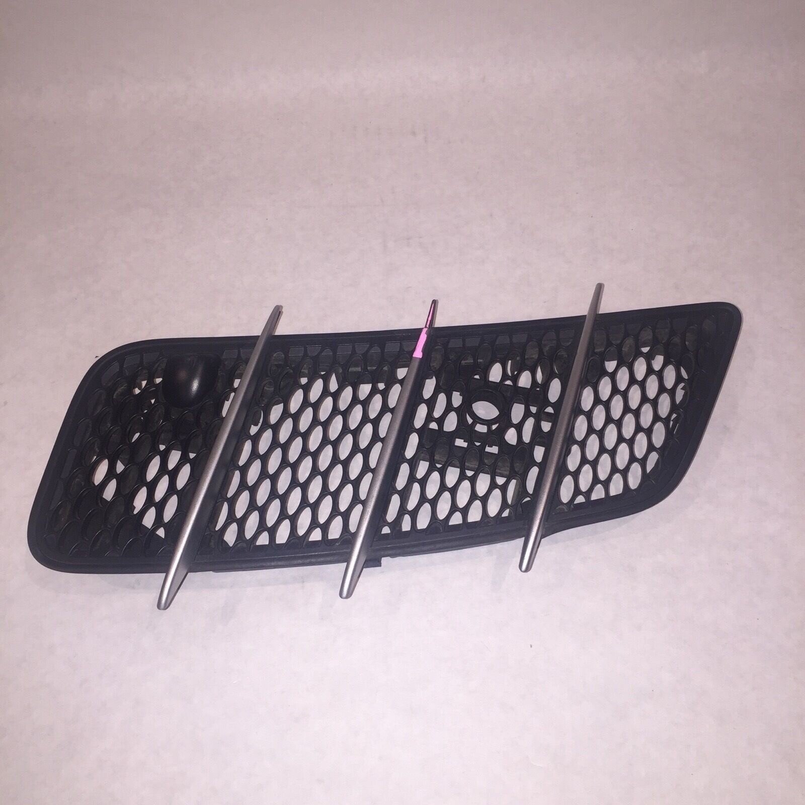 MERCEDES BENZ SL600 SL500 GRILLE VENT LEFT SIDE  2003 2004 2005 2006 2007 2008 