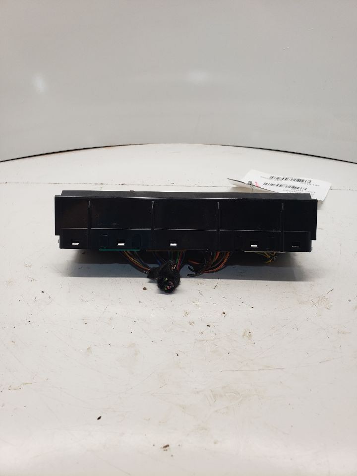 Control Module Temperature Center Dash ID 13591963 Fits 2014 ELR Tested OEM