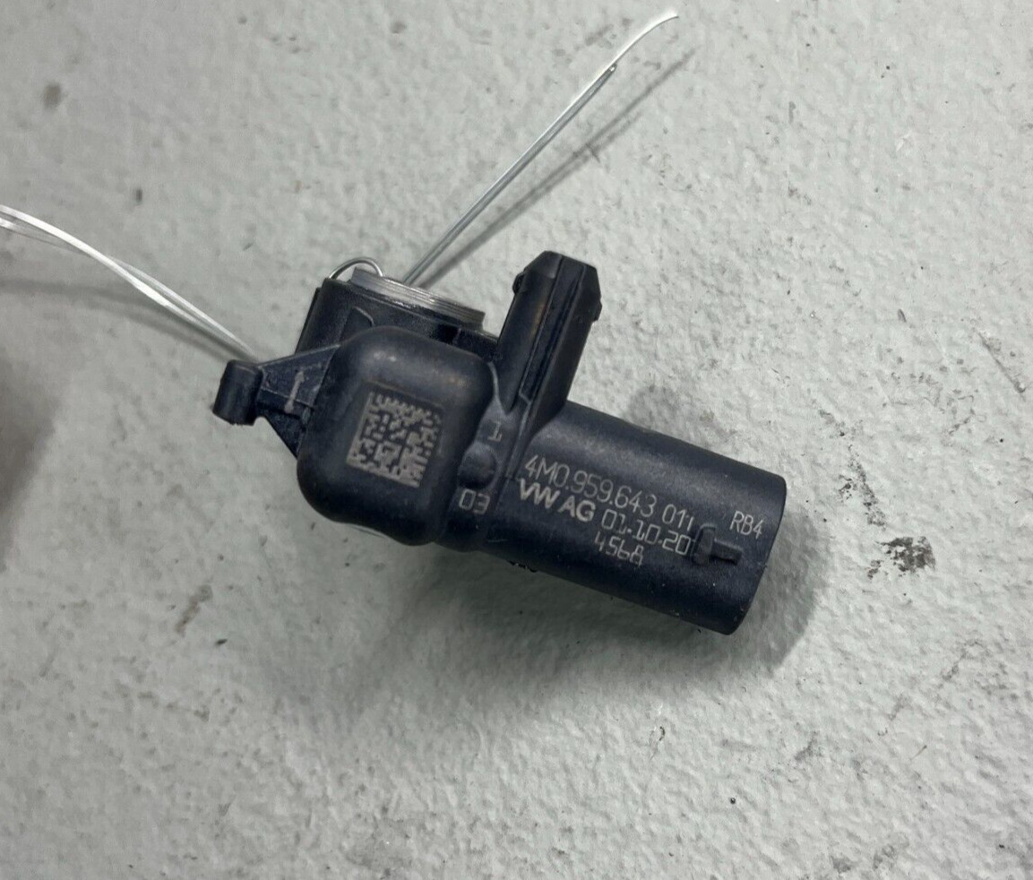18-23 Audi A5 Sportback Rear Left Or Right Impact Crash Pressure Sensor OEM