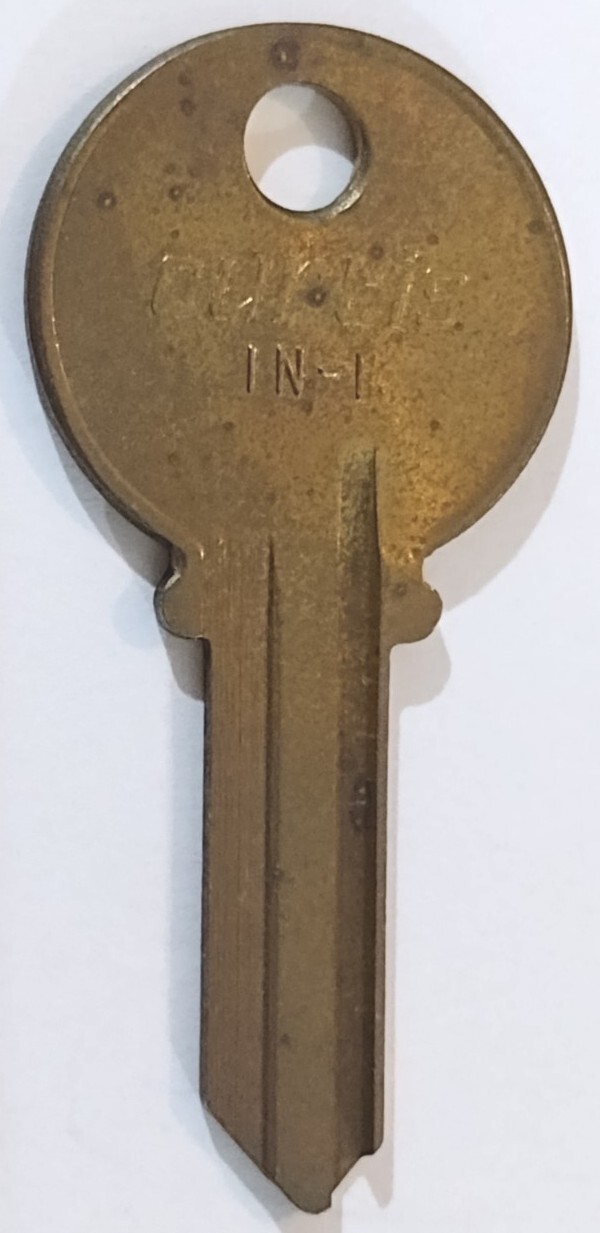 Key CURTIS IN-1 Blank Uncut New Old Stock Appx 2" Replacement Lock IN-I