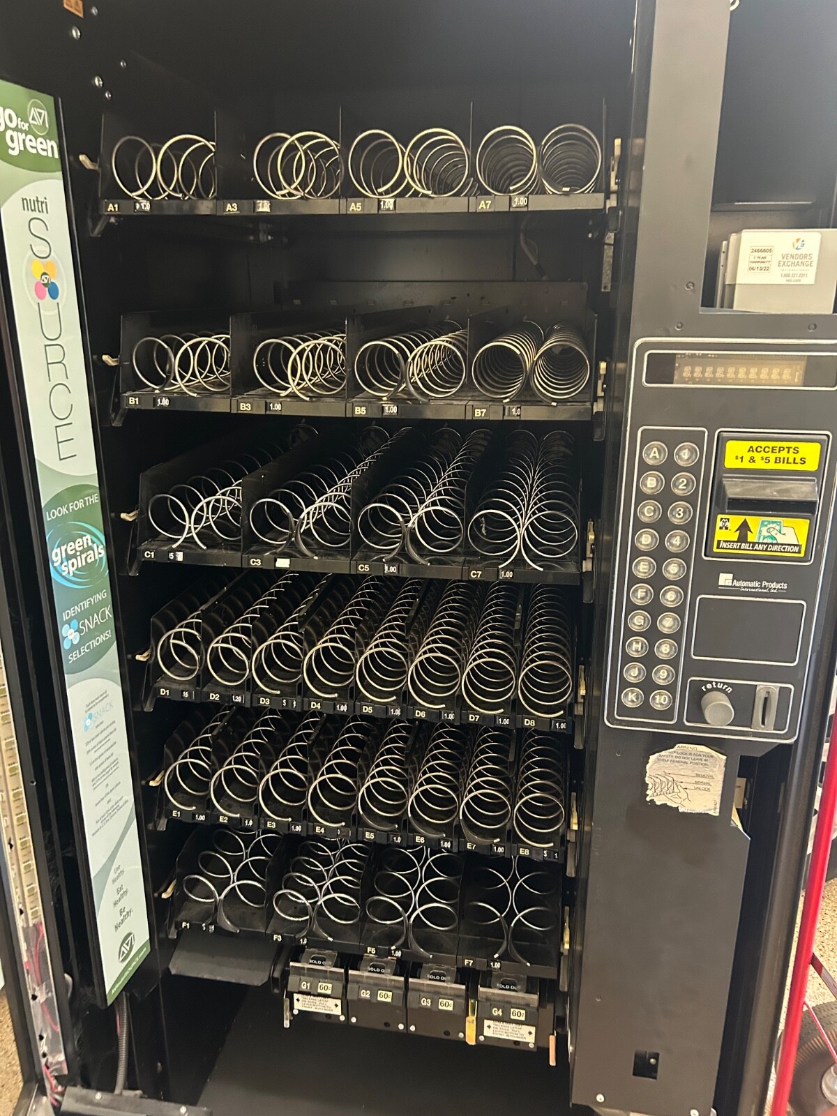 Automatic Products snack shop model 112