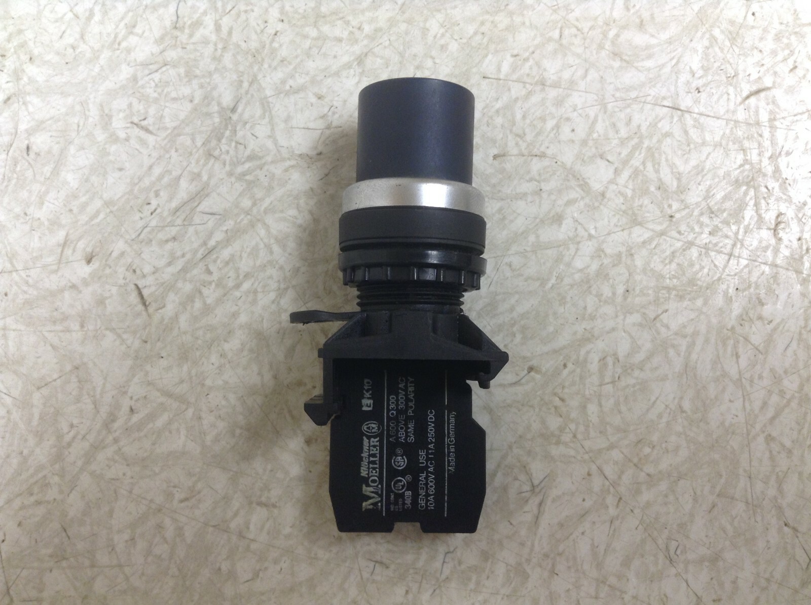 Moeller Klockner E K10 Key Selector Switch EK10 (TSC)