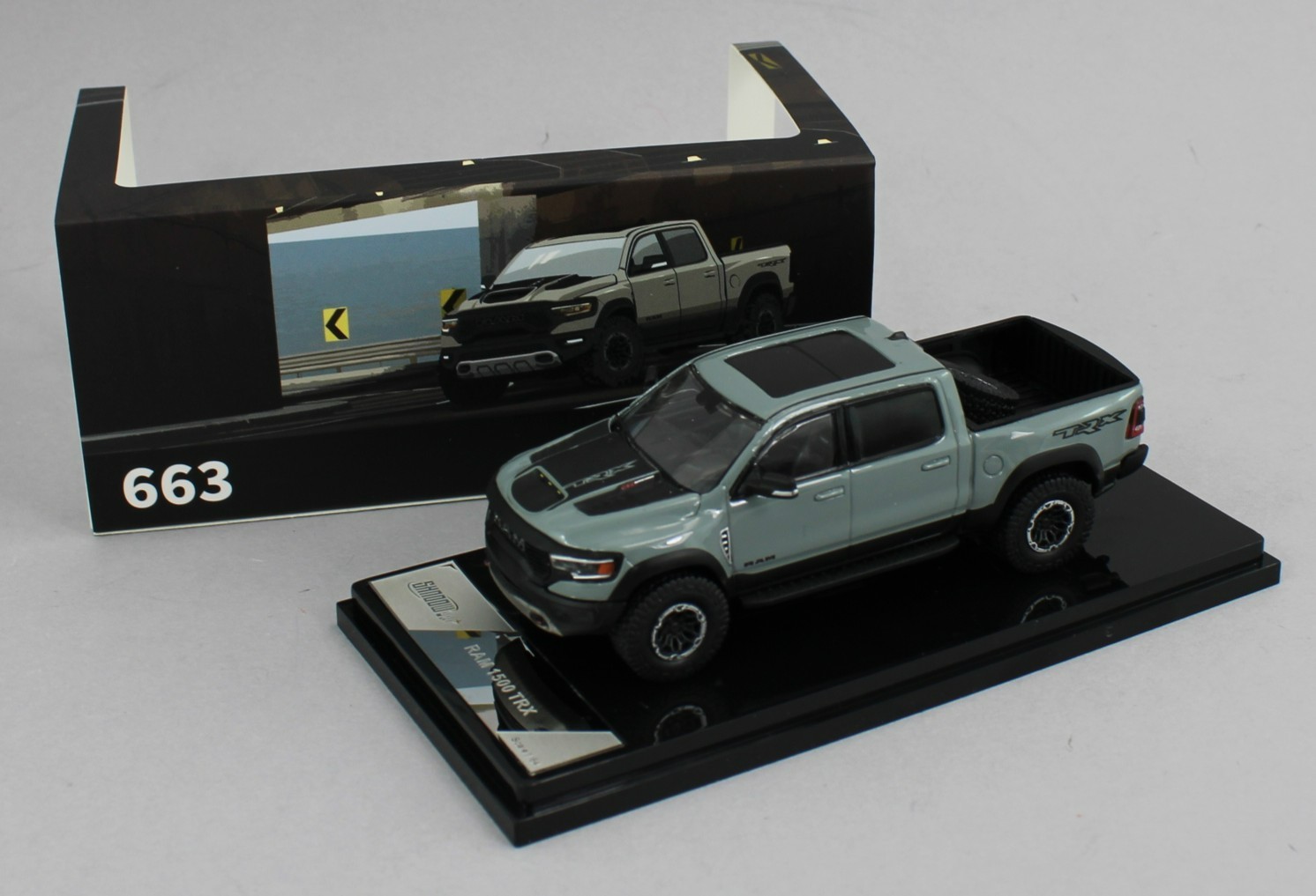 1:64 *SHADOW PRO* GRAY Dodge RAM TRX Pickup Truck *NIB*