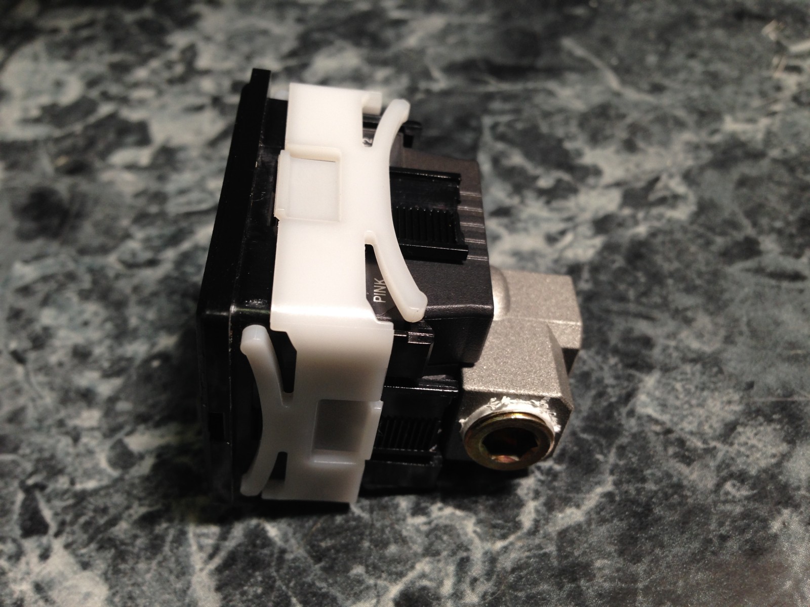 Keyence AP-C33WP Flow Sensor