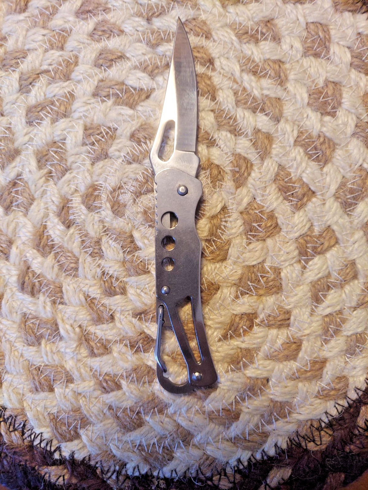 Silver Keychain Pocket Knife Folding  Stainless Steel Sharp Outdoor Camping