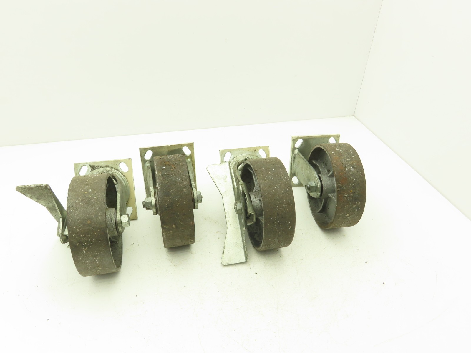6" Caster Wheels Cast Iron Set of (4) 2-Swivel w Lock & (2)-Fixed Lot of 4