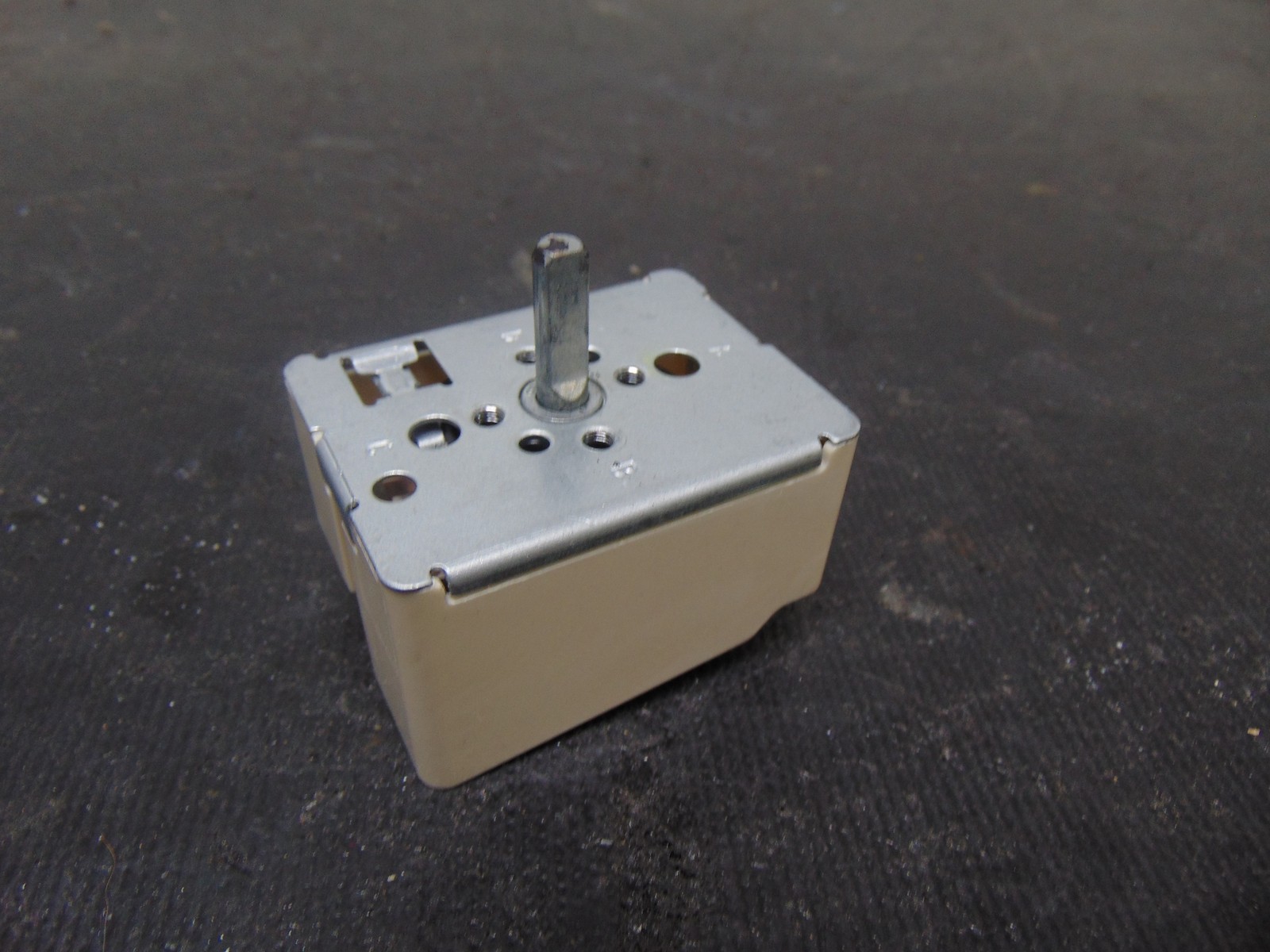 Maytag Range MFES6030RZ Element Control Switch W10843843