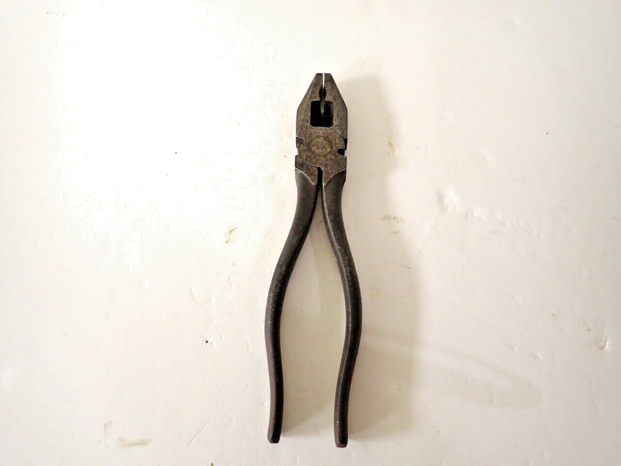 Vintage  WILKINSONS Linemans 8" Pliers made in England