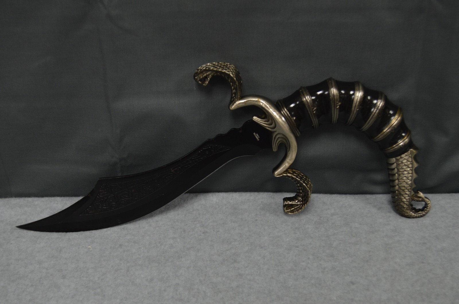 Double Snake Head Scorpion Tail Decorative Dagger
