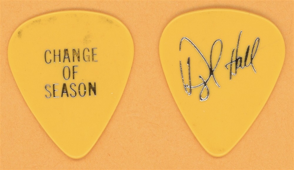 Hall & Oates Daryl Hall Vintage Guitar Pick - 1990 Change of Seasons Tour