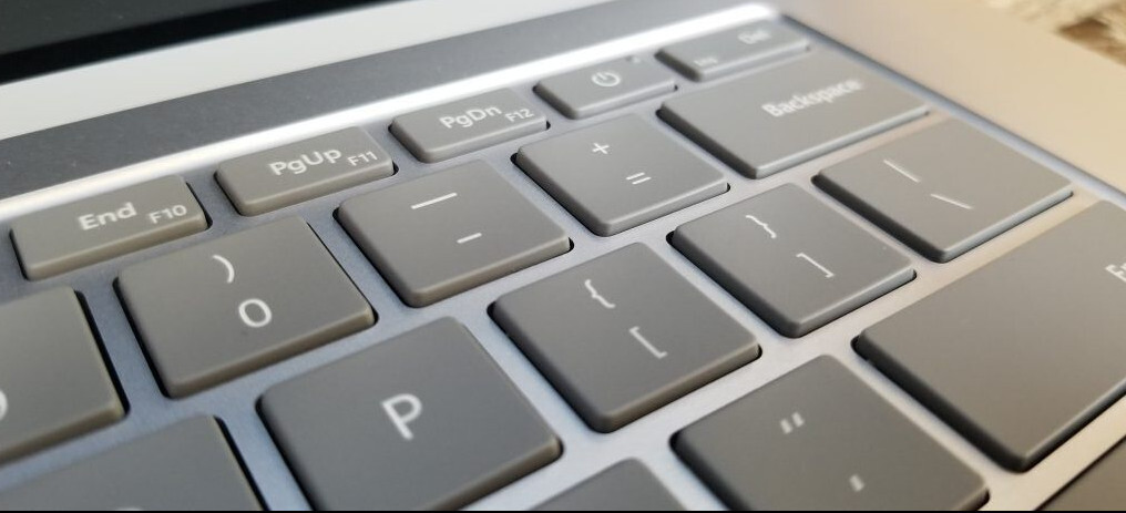 Single Keycap Replacement Kit - Microsoft Surface Laptop Studio 2 - Ships Free