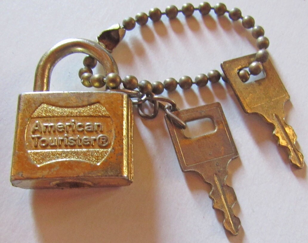 Vintage American Tourister  Company USA Padlock Series  w/ 2 Keys