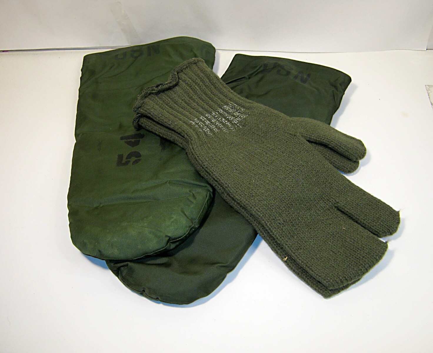 Vintage USN - 54 Thermal Mittens w Wool Glove Liners