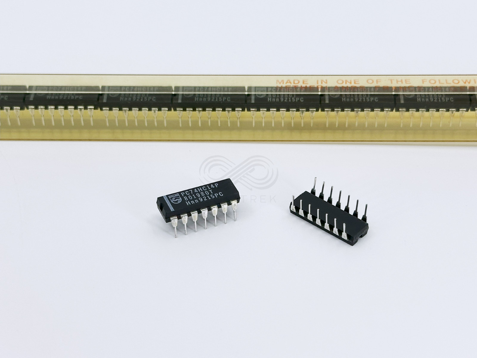 10PCS PC74HC14P 74HC14 PHILIPS Hex Schmitt Trigger Inverter IC Logic DIP-14