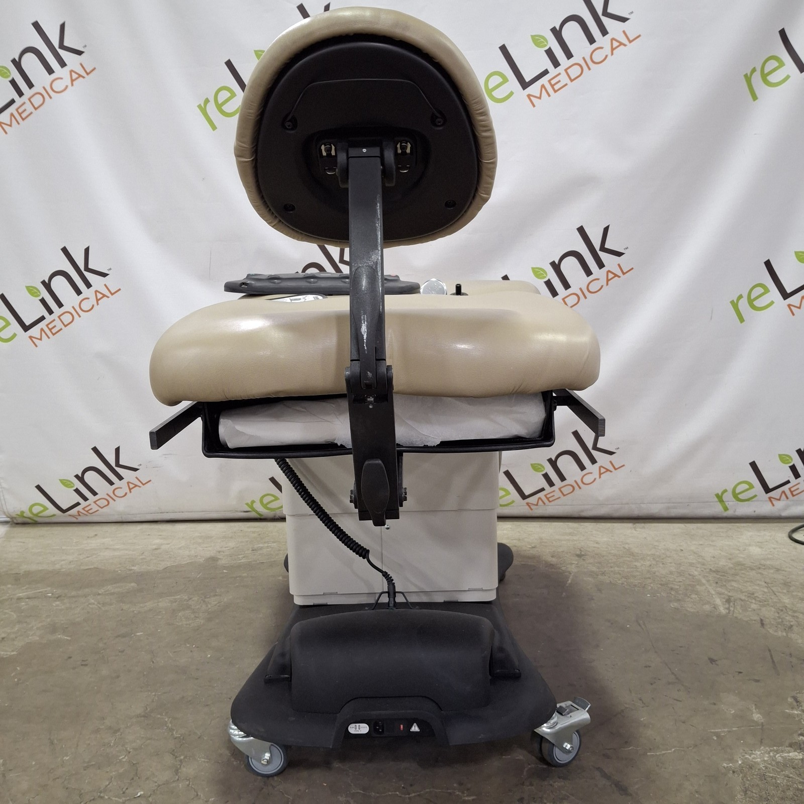 Midmark 630 Procedure Chair