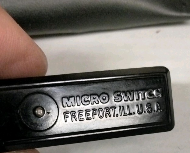 Microswitch BZ-2R-P1 / BZ2RP1 (NEW NO BOX)