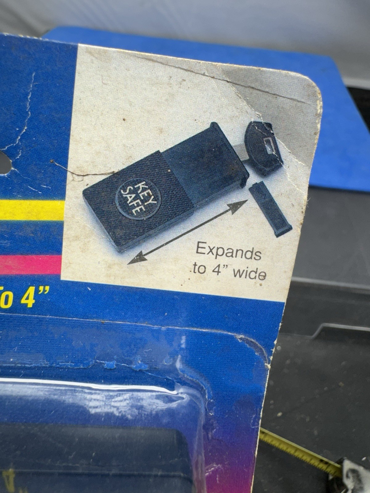 Cobbs Expandable Magnetic Key Case - New