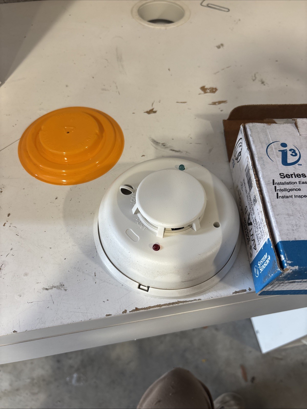 System Sensor 4WTAR-B Smoke Detector, 4-Wire -