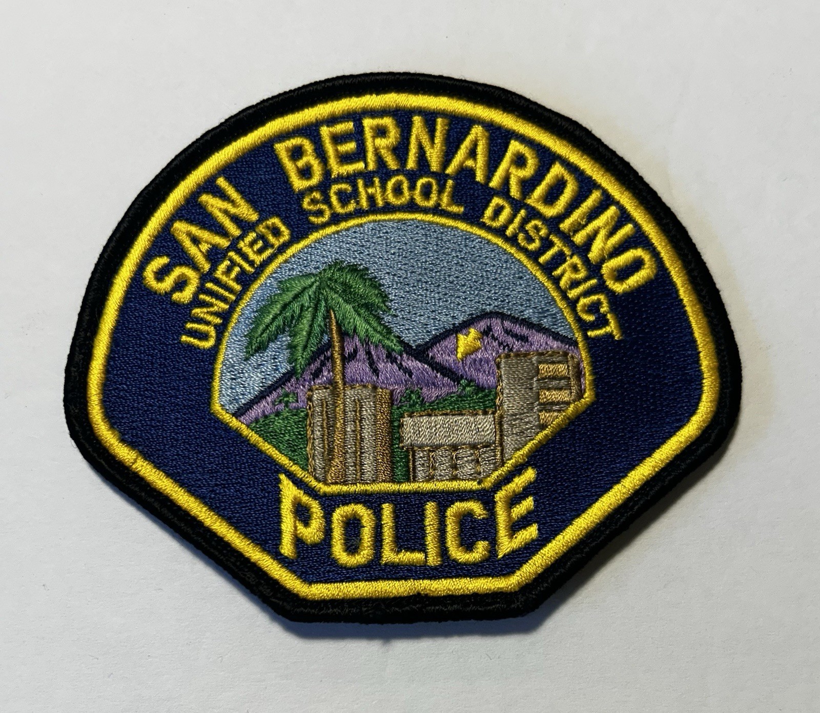 CALIFORNIA SAN BERNARDINO UNIFIED SCHOOL DISTRICT POLICE DEPT PATCH #PDD47