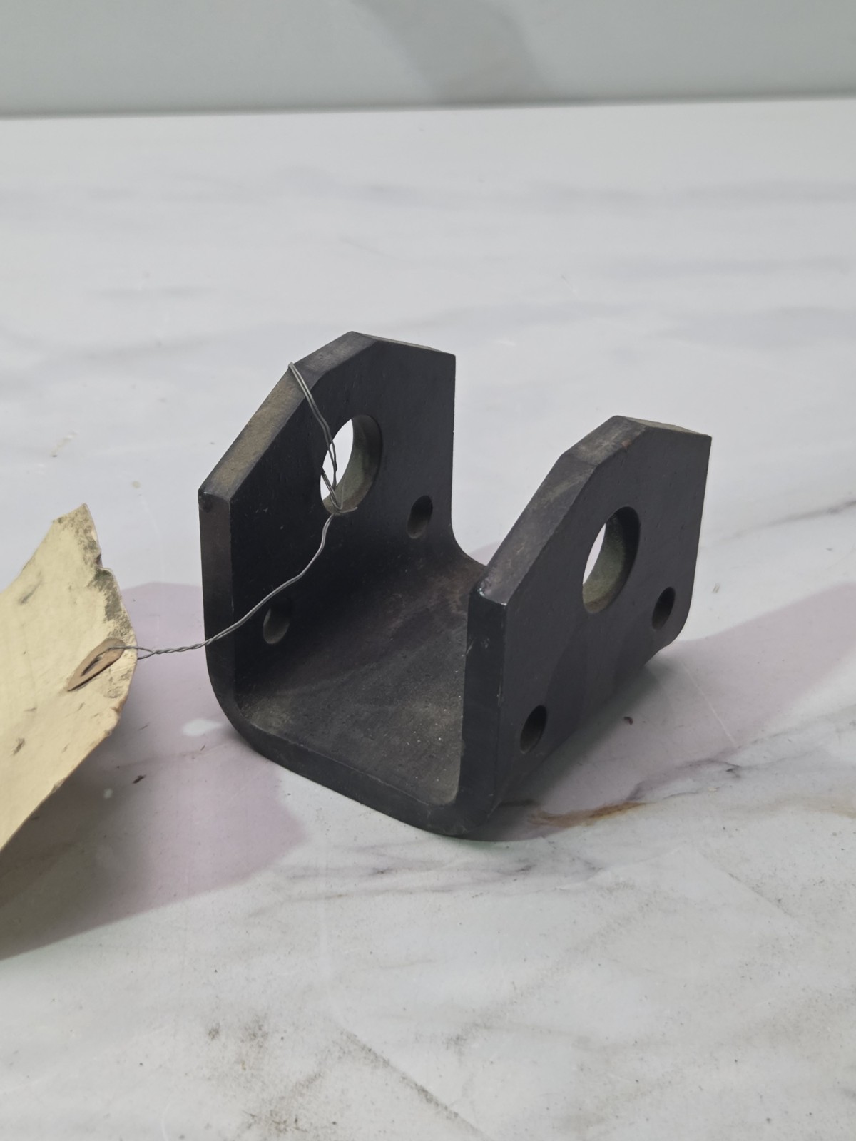 12418470 Double Angle Stabilizer Mounting Bracket 5340-01-369-1376 FMTV LMTV BAE