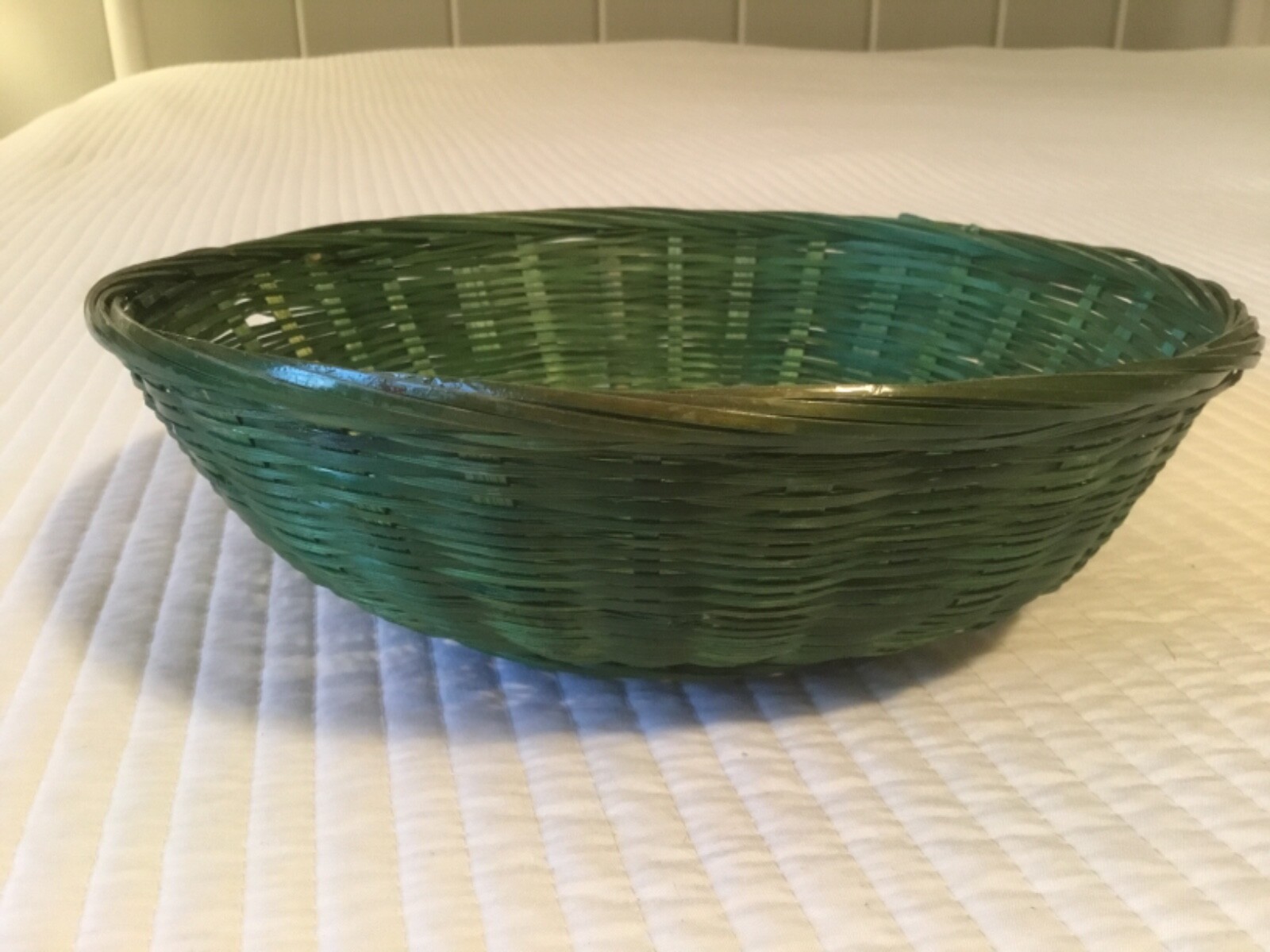 Vintage Hand Woven Bamboo Wicker Rolls/Bread Basket Christmas 10” GREEN
