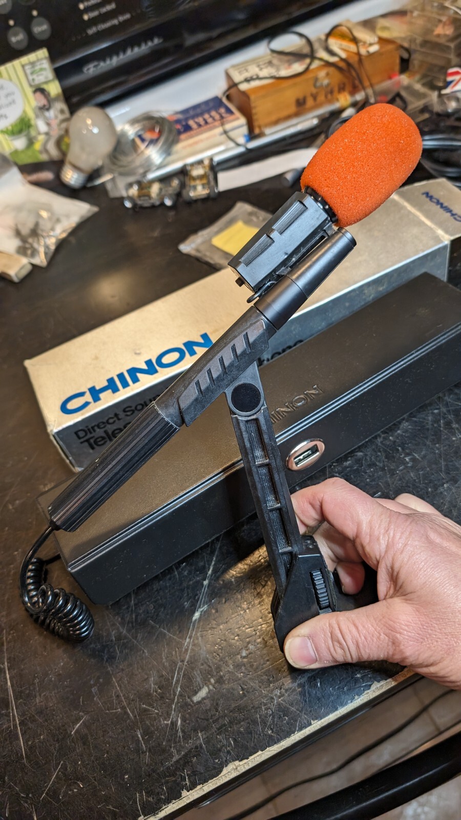 CHINON 12010 Electret Condenser Microphone and Telescopic Microphone Bracket