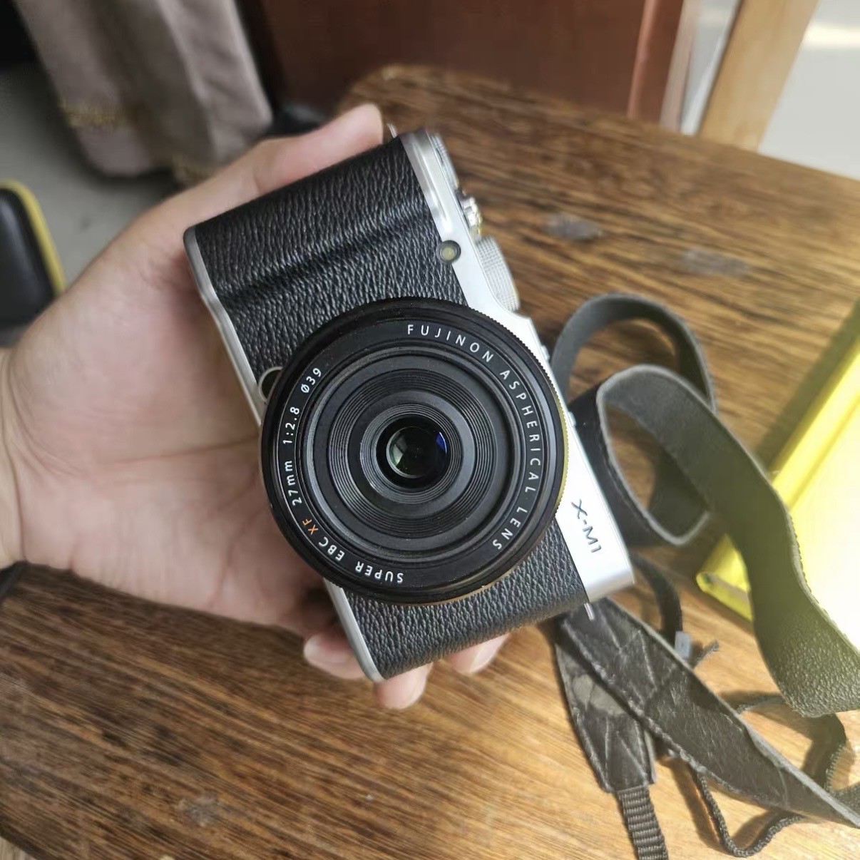 Fujifilm X-M1 XM1 16.3MP Mirrorless Digital Camera(Only Body) 90%new